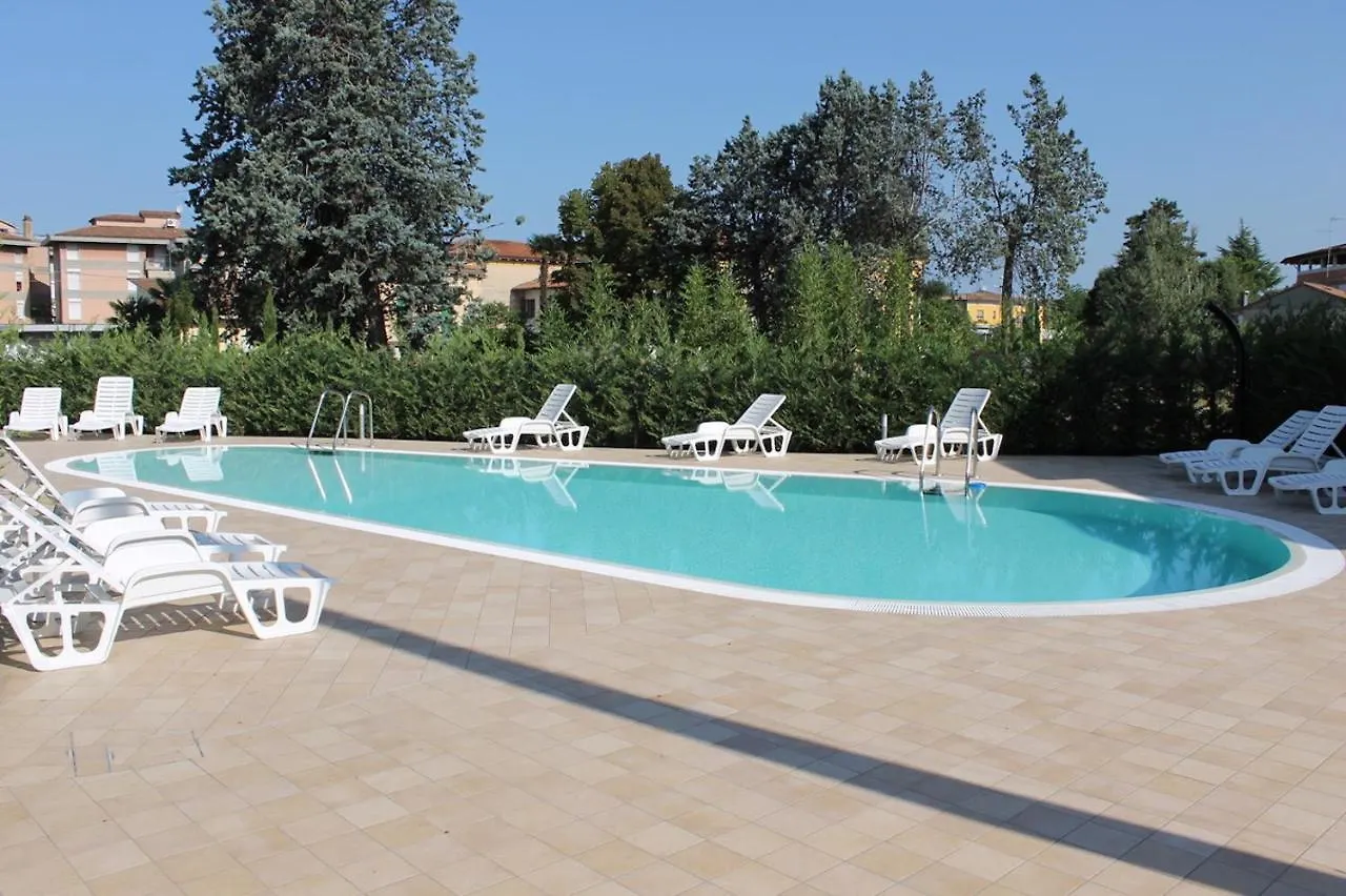Casa Di Chiara contacts